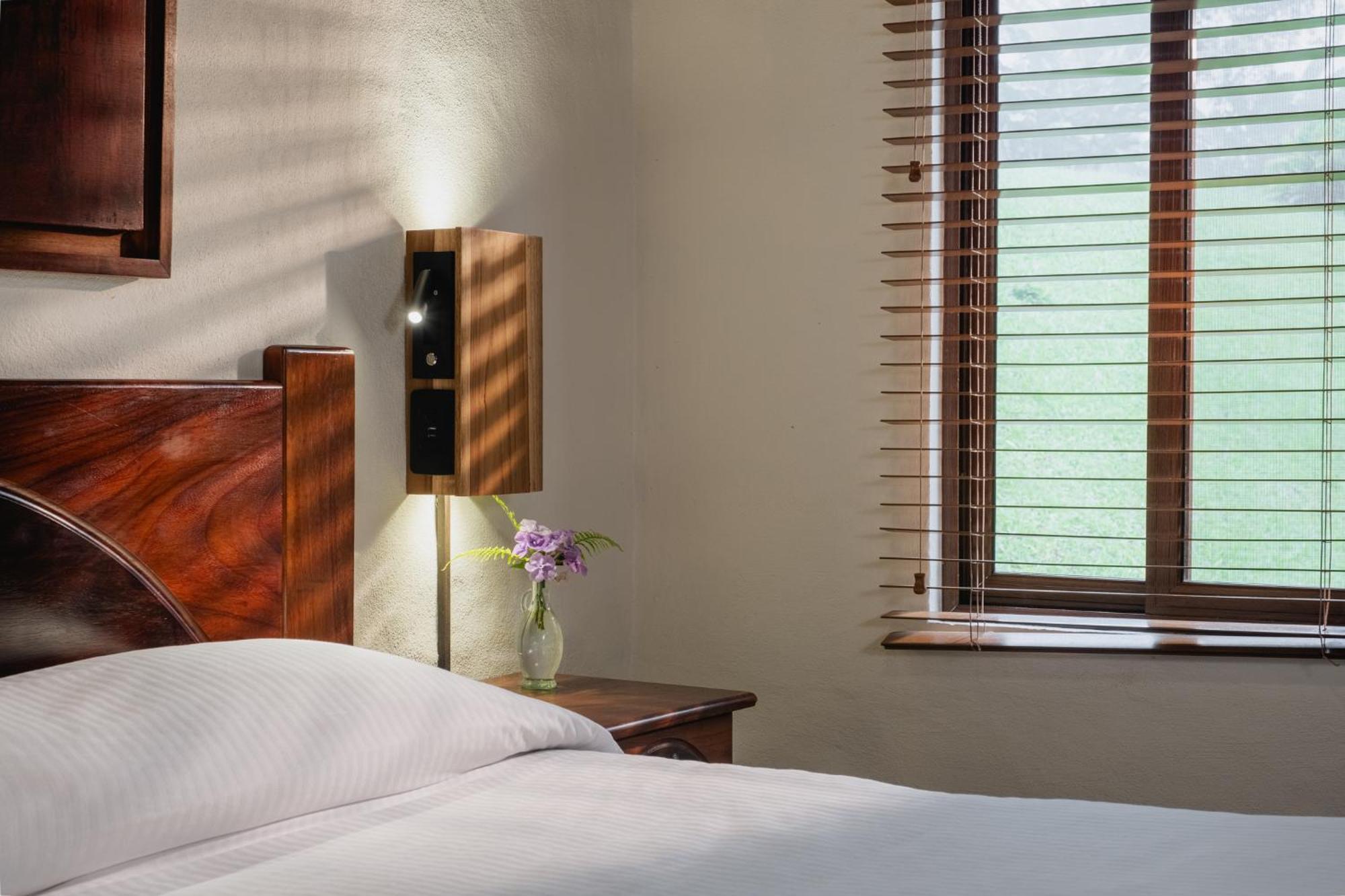 Villa Blanca Cloud Forest Hotel & Retreat San Ramon  Room photo